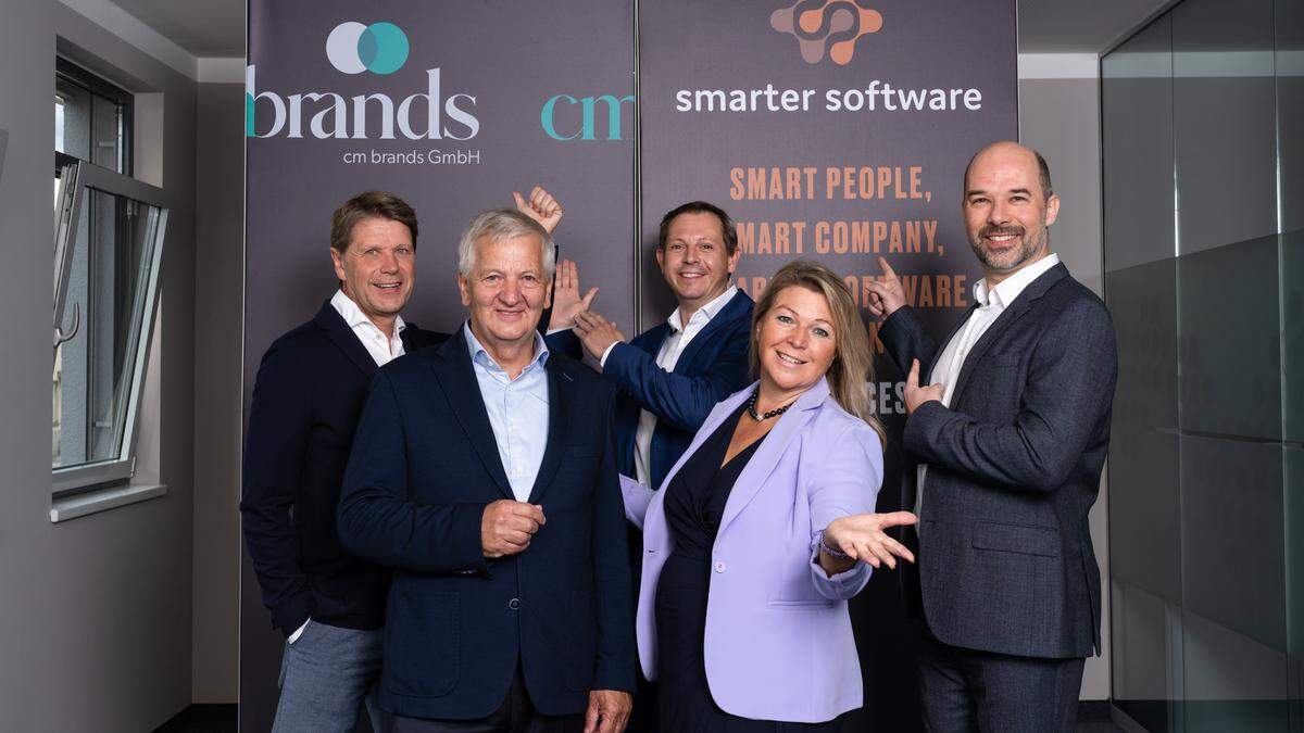 Christian Moser (CEO CM Brands), Josef Ortner (CEO Ortner Reinraumtechnik GmbH), Matthias Egarter (CFO Lindner Recyclingtech GmbH), Tanja Telesklav (Geschäftsführerin Frau in der Wirtschaft Kärnten) und Stefan Wagner (CEO Smarter Software) 