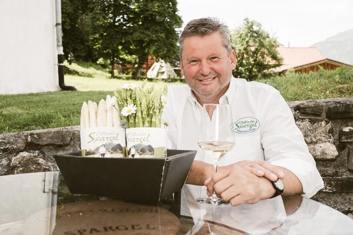 Josef Kaplenig ist seit Jahrzehnten Spargelbauer