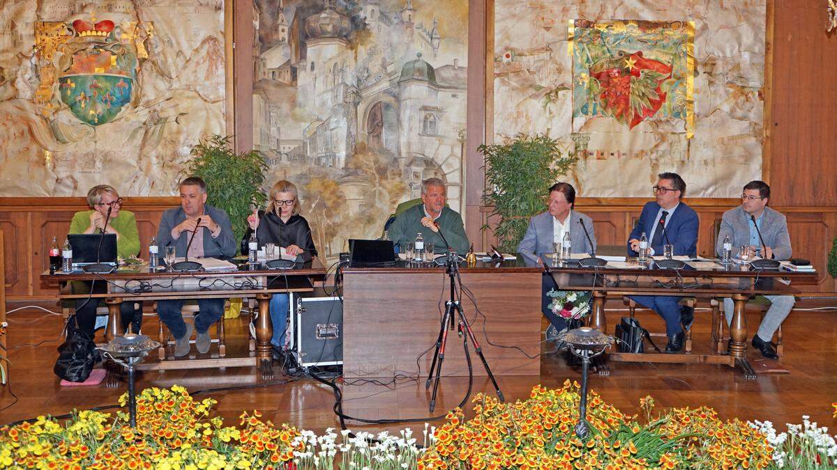 Mitglieder des Stadtrates: Almut Smoliner, Andreas Unterrieder, Angelika Hinteregger, Gerhard Köfer, Willi Koch, Christoph Staudacher und Lukas Gradnitzer