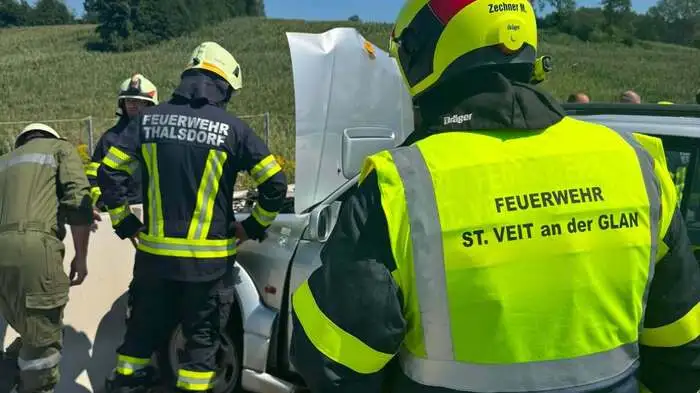 Der Wagen brannte zum Glück nicht 