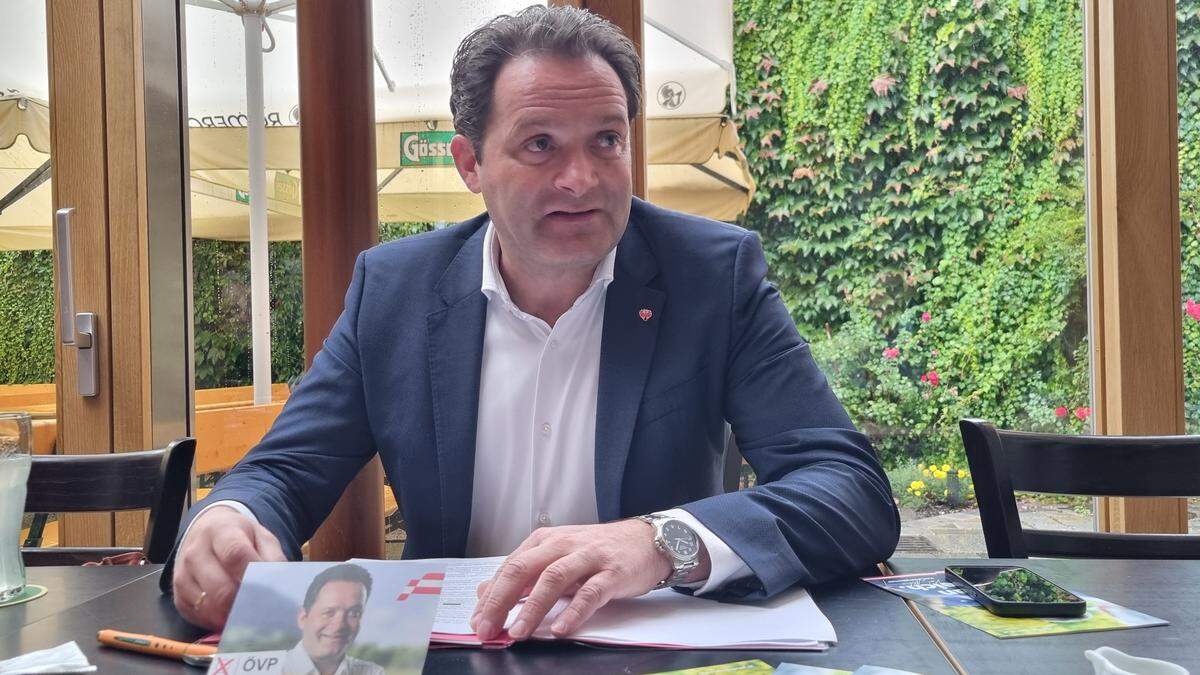 Minister Norbert Totschnig ist in Osttirol im Dauerwahlkampf