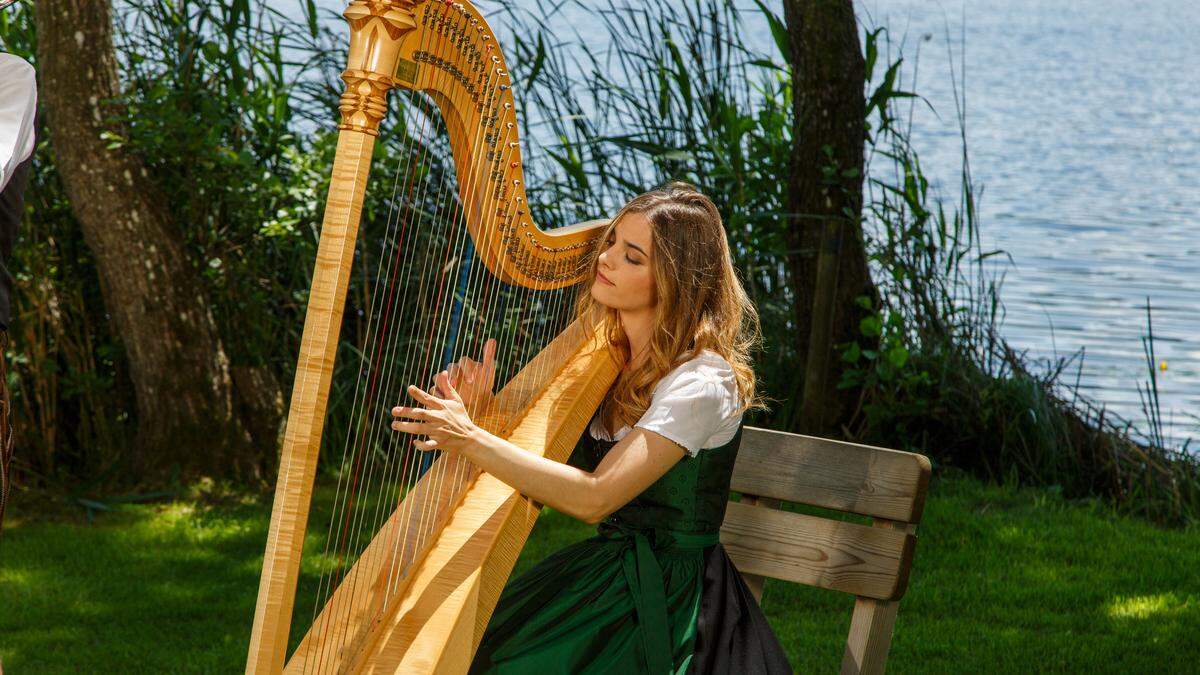 Die Harfe erfüllt das Leben von Isabelle Hassler