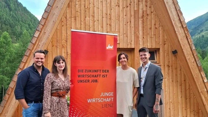 Stephan Monitzer  (JW Tirol), Claudia Rieser (JW Tirol), Katrin Polentz (Gründerin Collis Hill), Marco Kerer  