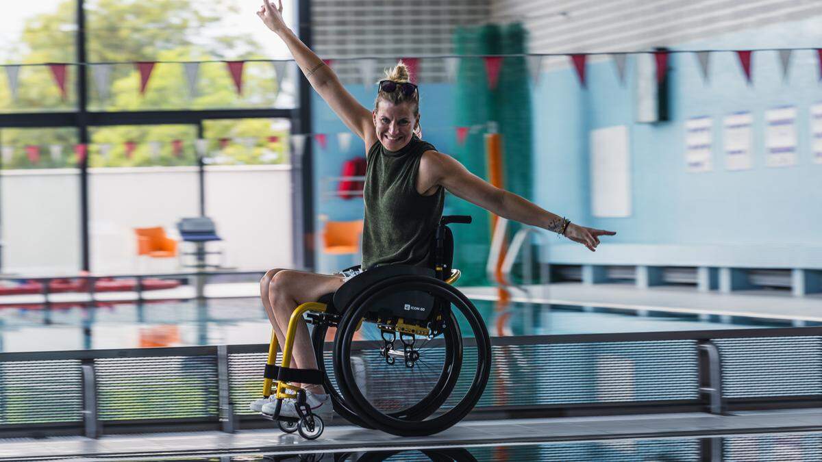 Christina Obwexer sitzt seit 20 Jahren im Rollstuhl 
