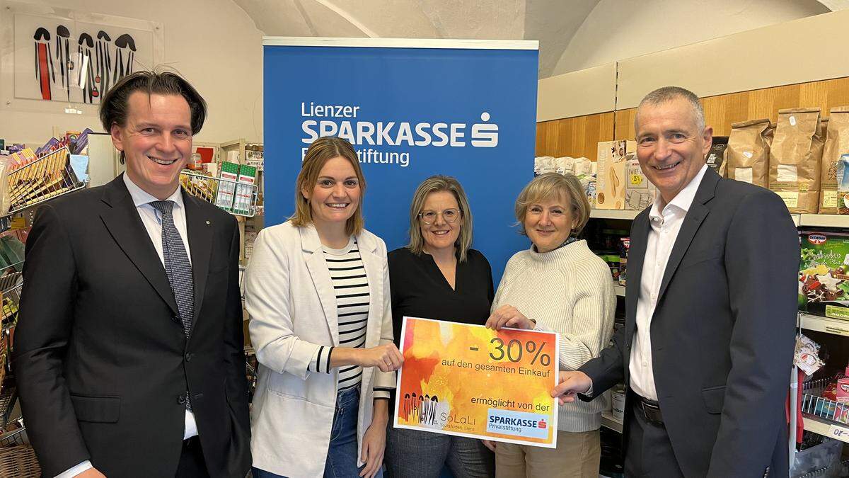 Robert Weichselbraun, Privatstiftung Lienzer Sparkasse, Eva Karré, Sandra Holzer, Gabriele Lehner, Martin Bergerweiß, Privatstiftung Lienzer Sparkasse;