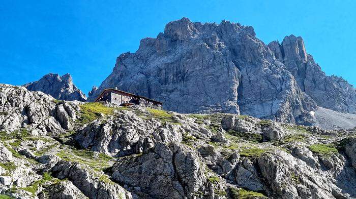 Das Laserz mit der Karlsbader Hütte ist ein Drehort 