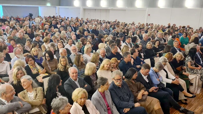So viele Besucher hat man in der Blumenhalle der Herzogstadt schon lange nicht mehr gesehen. 