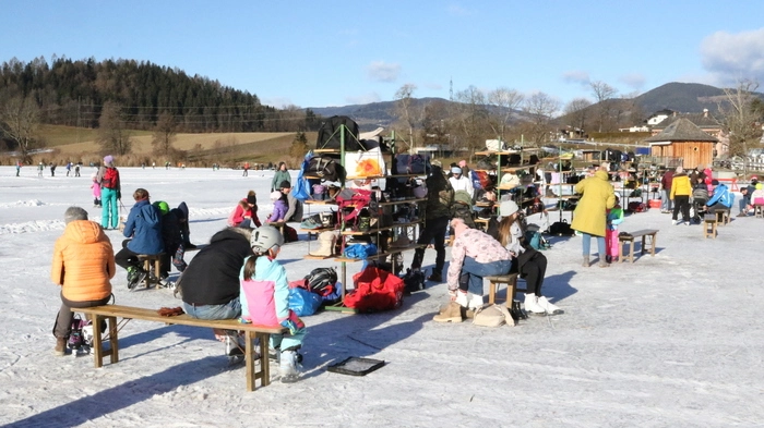Wenn die Eislaufsaison am Hörzendorfer See beginnt, bleiben die Sportler nicht aus.