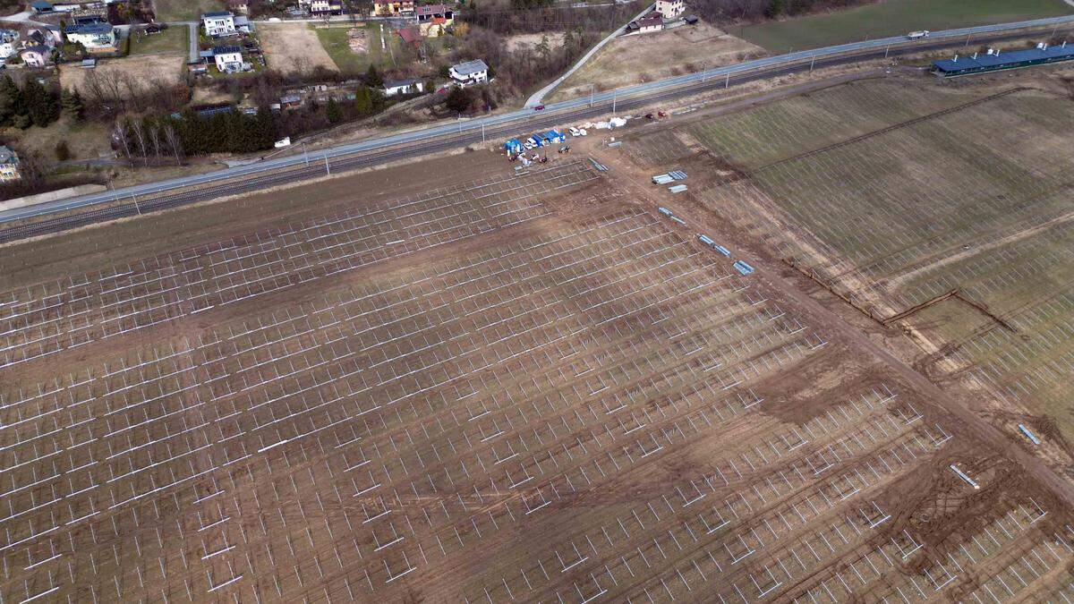 Auf sechs Hektar werden die PV-Anlagen errichtet 