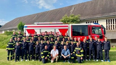 Ein aktuelles Mannschaftsfoto der Freiwilligen Feuerwehr Zweikirchen 