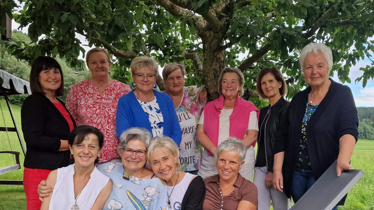 Team Himmelberg: Teamleitung Ingeborg Happerger, Karin Breitegger, Huberta Dreier, Corinna Fischer-Seebacher, Waltraud Hofer, Sonja Hoffmann, Annemarie Kraushofer, Edith Morak, Christa Rottensteiner, Maria Sabitzer, Gertraud Wegscheider.