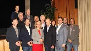 Margit Heissenberger (Mitte) folgte im März auf Langzeit-Bürgermeister Ferdinand Vouk. Gerd Kurath (zweiter von links) ist seit November 2024 Parteichef der SPÖ Velden