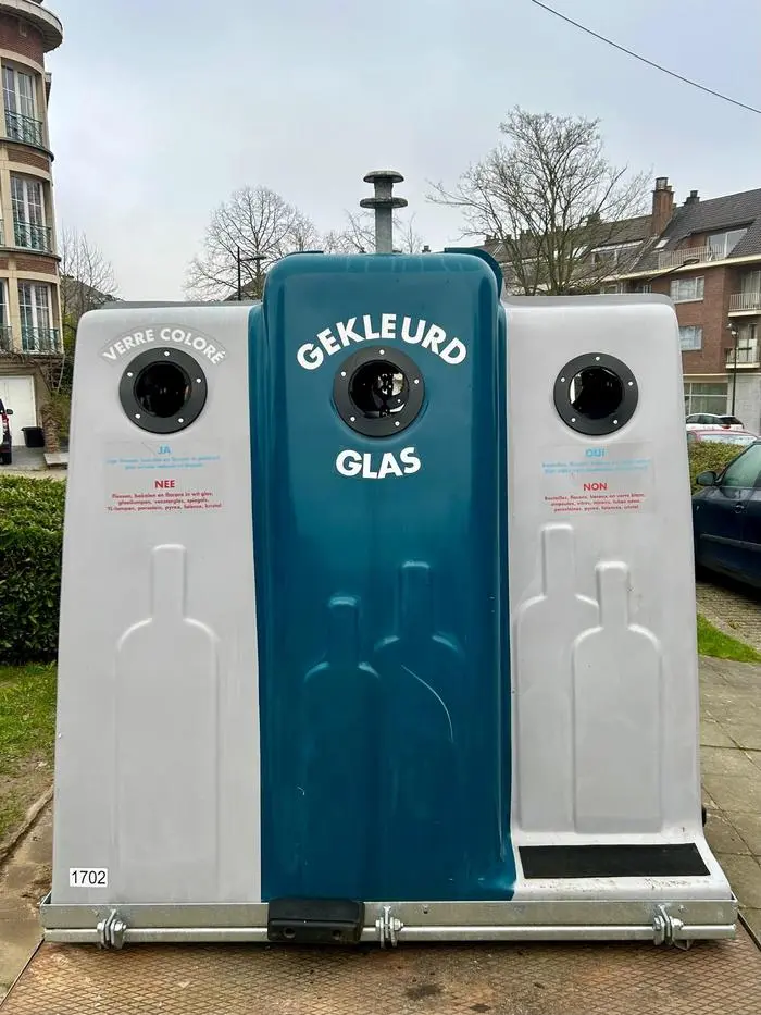 Müllstationen für Glas sind sehr präsent