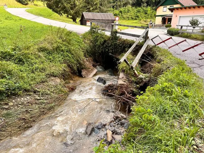Die Brücke Motschula-Kömmel wird wieder hergestellt