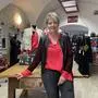 Waltraud Ehrlich in ihrer Boutique „Crash“