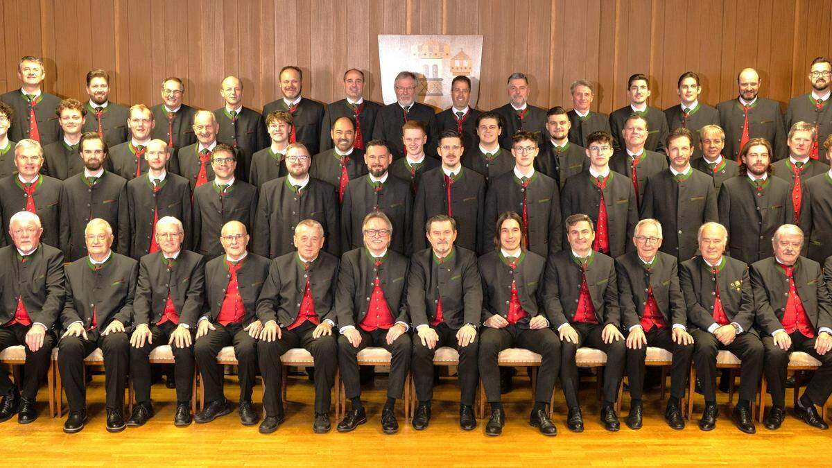 Der MGV Scholle besteht derzeit aus 58 Sängern. 16 davon sind unter 30 Jahre alt