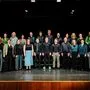 Die Frauen und Männer des Gemischten Chors Srce stehen auf der Bühne im Kulturni dom Eberndorf