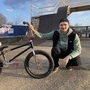 BMX-Freestyler Kevin Böck vor einer der selbstgebauten Rampen in Seebach