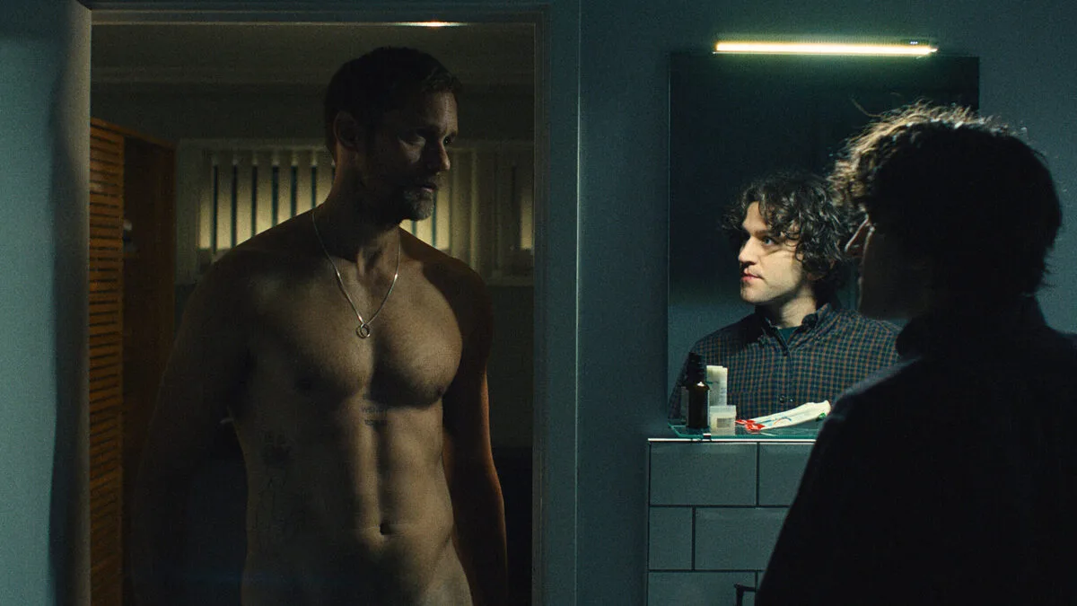 Alexander Skarsgård und Harry Melling in „Pillion“