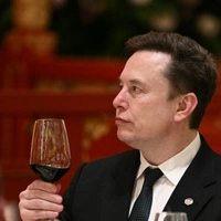 Elon Musk schweigt zu Behauptungen
