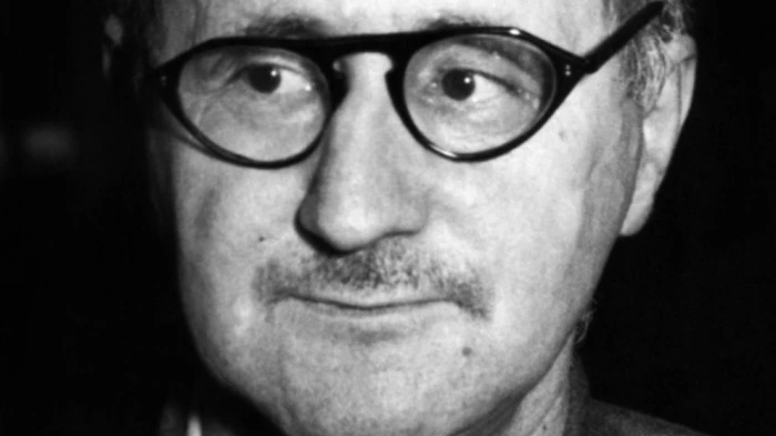 Brecht kurz vor seinem Tod im Jahr 1956