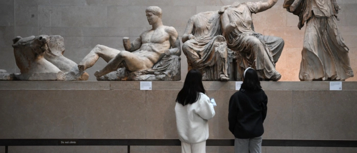 Teile des Parthenon-Skulpturen im British Museum