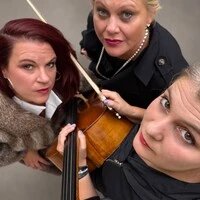 Katarina Hartmann, Magda Kropiunig und die Cellistin Alenka Piotrowicz (v. l.)