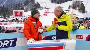 FIS Ski Weltcup Abfahrt der Herren Kitzbühel - Das Rennen - live aus Kitzbühel Kommentar: Oliver Polzer Co-Kommentar: Hans Knauss Kamerafahrt: Joachim Puchner Moderation: Rainer Pariasek Analyse: Armin Assinger - Im Bild: Hans Knauß, Rainer Pariasek. Foto: ORF/Roman Zach-Kiesling. Veröffentlichung honorarfrei nur für redaktionelle Berichterstattung in Sendungszusammenhang und mit Copyrightangabe. Kontakt: foto@orf.at