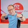 Fit mit den Stars  - Roman Mählich - Das neue ORF-Fitness-Format „Fit mit den Stars“ steht immer werktags um 9.10 Uhr auf dem Programm von ORF 2 und wird im Wochenrhythmus von einem anderen Promi als Vorturner:in moderiert. Diese Woche begrüßt Ex-Fussballer und ORF-Experte Roman Mählich das Publikum. - Im Bild: Roman Mählich. Foto: ORF/Roman Zach-Kiesling. Veröffentlichung honorarfrei nur für redaktionelle Berichterstattung in Sendungszusammenhang und mit Copyrightangabe. Kontakt: foto@orf.at