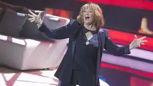 Die Beatrice Egli Show, TV-Show im Studio Adlershof, Berlin, 08.04.2025 Wencke Myhre bei der Beatrice Egli Show im Studio Berlin Adlershof am 08.04.2025. Die Ausstrahlung erfolgt am Ostersamstag, 19. April 2025, 20:15 Uhr, im Ersten. Berlin Studio Adlershof Berlin Deutschland *** The Beatrice Egli Show, TV Show in Studio Adlershof, Berlin, 08 04 2025 Wencke Myhre at the Beatrice Egli Show in Studio Berlin Adlershof on 08 04 2025 The broadcast will take place on Easter Saturday, April 19, 2025, 8 15 p.m., in the First Berlin Studio Adlershof Berlin Germany Copyright: xGüntherxDornx