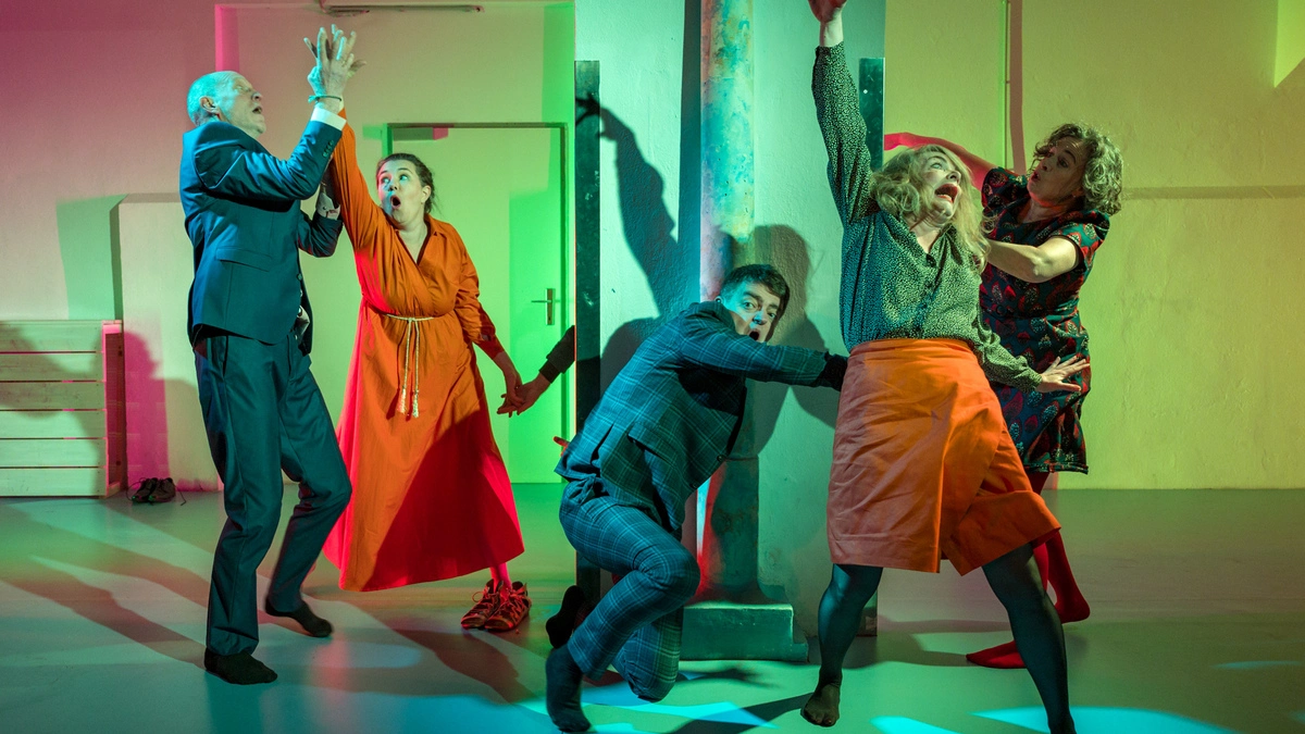 „Herbstfest auf dem Lande“ im Theater im Bahnhof