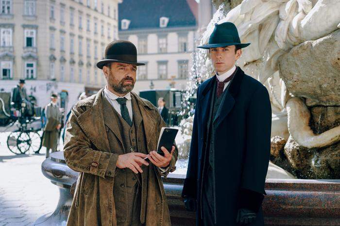 „Vienna Blood“ mit Juergen Maurer (Oskar Rheinhardt) und Matthew Beard (Max Liebermann) läuft weltweit