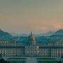 Das 2023 eingeführte Filmanreizmodell holt Großproduktionen wie „The Regime“ mit Kate Winslet in der Hauptrolle nach Österreich. Das Bild zeigt das Schloss Schönbrunn, wie es in der Serie zu sehen ist