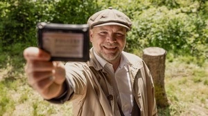 „Eierkratz Komplott – Ein Stinatz Krimi“ mit Thomas Stipsits als Ermittler Sifkovits