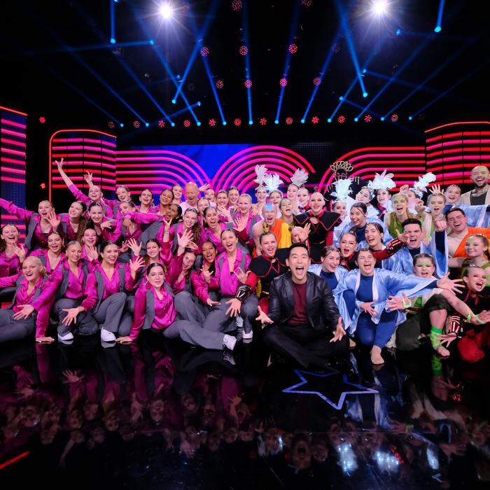Die Aufteiger in der ersten Live-Show: Dance Industry, Limited Edition und James Park auf der ORF-Bühne