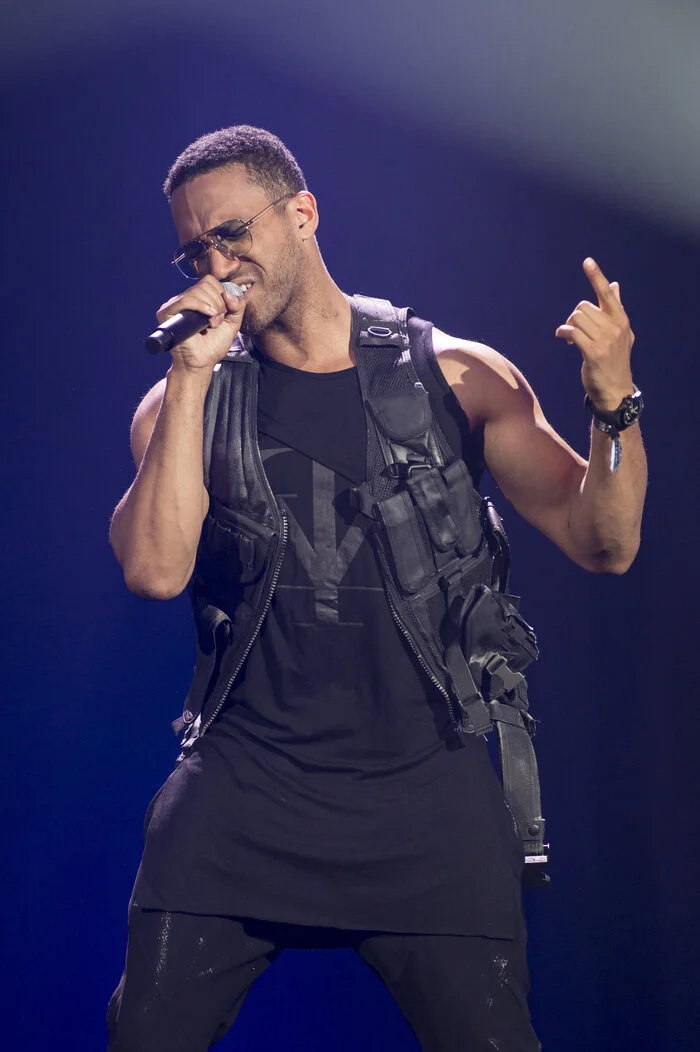 Cesár Sampson ist Teil des Interval Acts im Finale