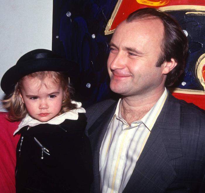 Weltstar Phil Collins mit Baby Lily Collins 1991