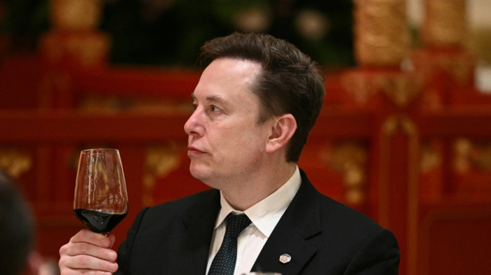Elon Musk schweigt zu Behauptungen