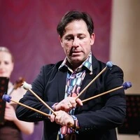 Chen Zimbalista als Stargast im Ensemble Mélange Oriental