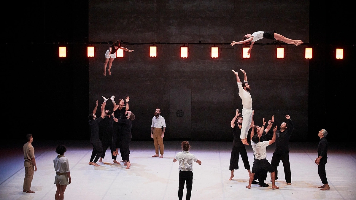 Eröffnet wird La Strada in der Grazer Oper mit dem französischen Collectif XY