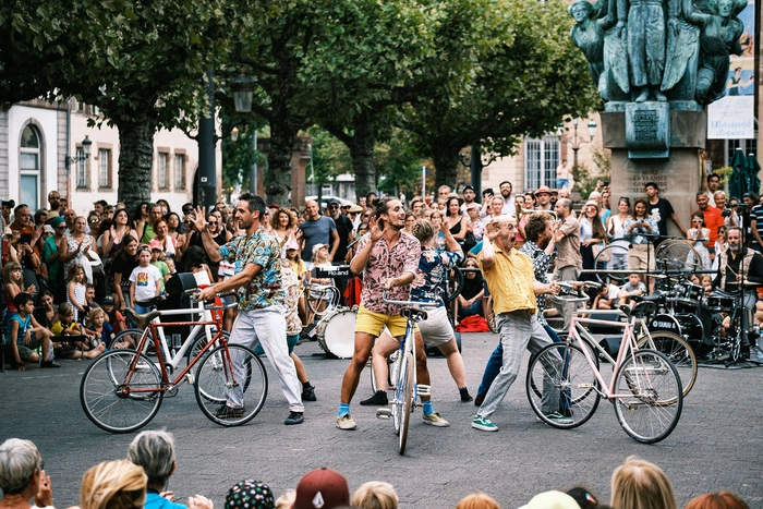 Fahrradballett von La Bande à Tyrex