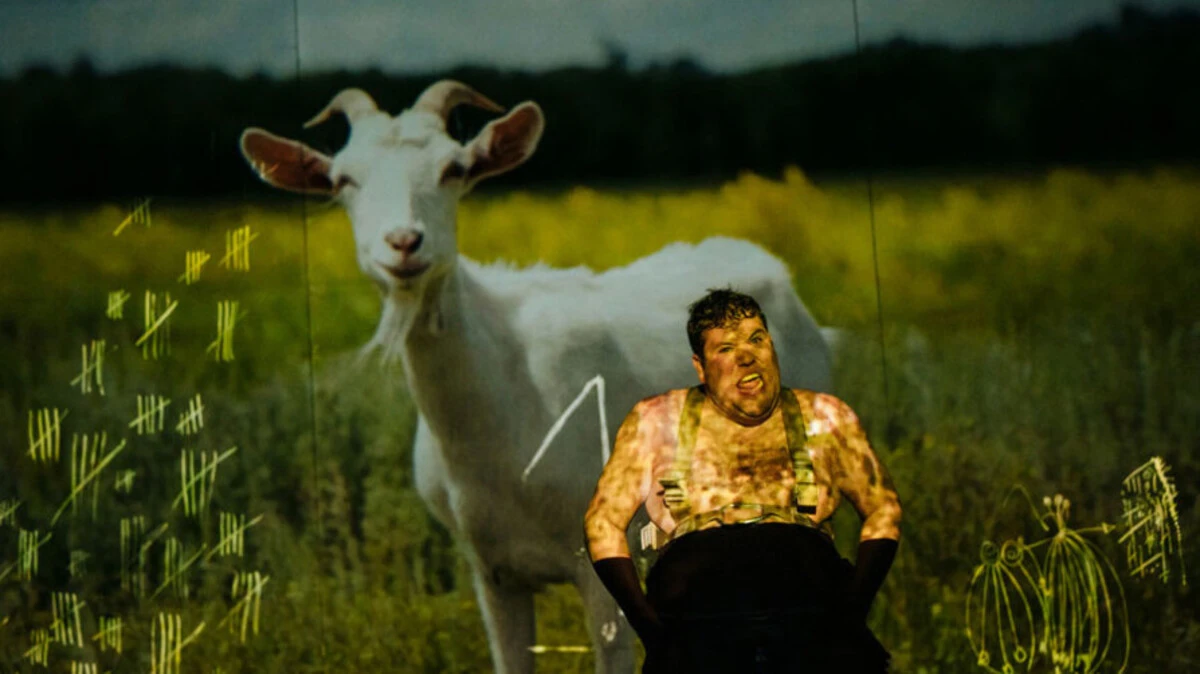 Brillant: Marcel Heupermann als Kaspar