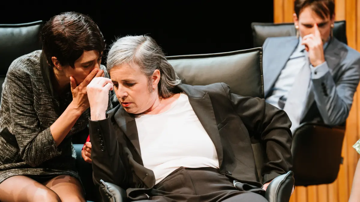 Sittenbild des heimischen Parlamentarismus: Anna Rausch, Juliette Eröd, Mario Lopatta