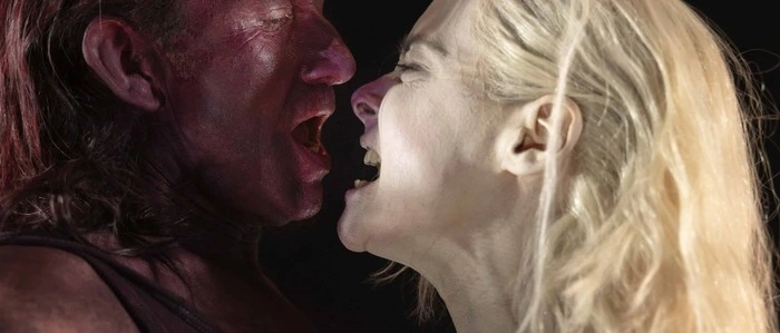 André Szymanski als Alceste, Maja Schöne als Célimène: Anziehung und Abstoßung sind eins