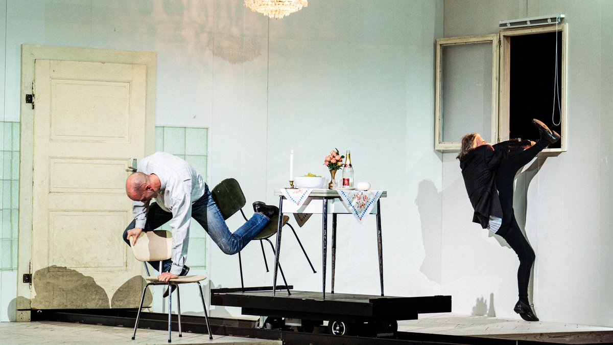 Herrliche Sprach- und Körperakrobatik: Dominik Puhl, Rudi Widerhofer