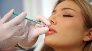 Für die perfekten Lippen nimmt Reality-TV-Star Melody Haase regelmäßig Injektionen in Kauf 