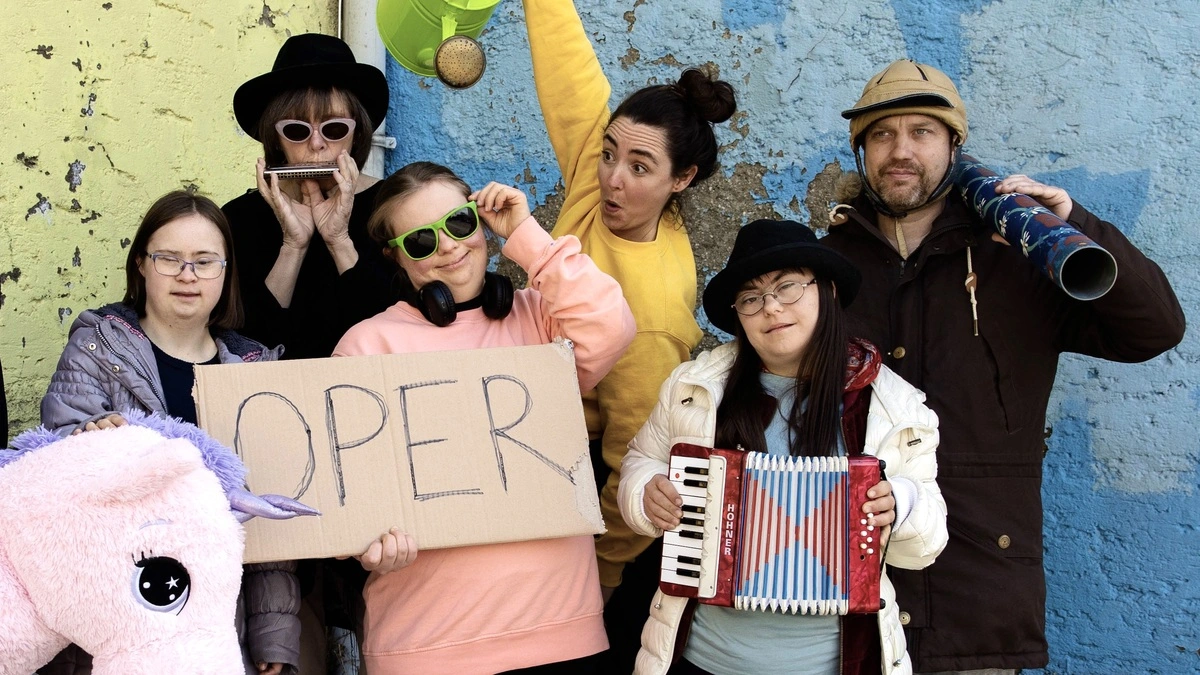 Das Team der „Beggar‘s Opera“, die das InTakt Festival eröffnet