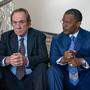 Tommy Lee Jones als Bestatter, Jamie Foxx als sein Anwalt