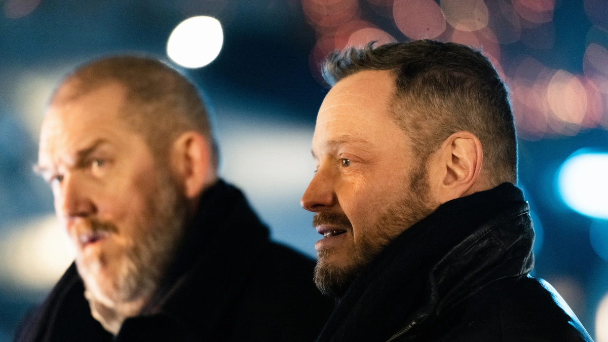 Norbert Jütte (Roland Riebeling) musste sich diesmal zusätzlich den Kopf über sein Wichtelgeschenk für Freddy Schenk (Dietmar Bär) zerbrechen.  