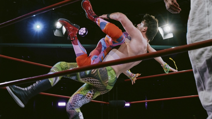 Ringen um den steirischen herbst: Zum Festival-Auftakt gibt‘s Wrestling auf dem Grazer Karmeliterplatz 